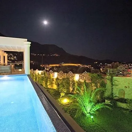 Sleeps 8 Pool Air Con Wifi * Kalkan